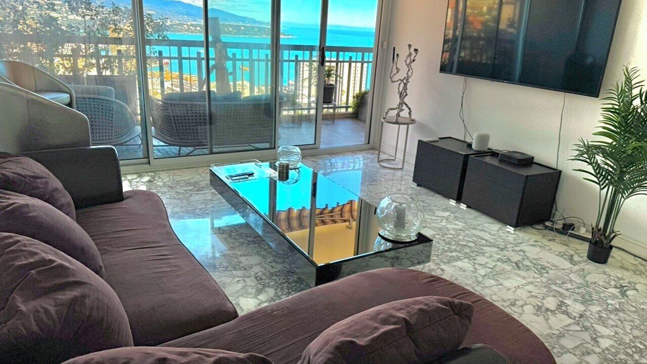 Photo of Livingroom in Casino - Boulingrins
