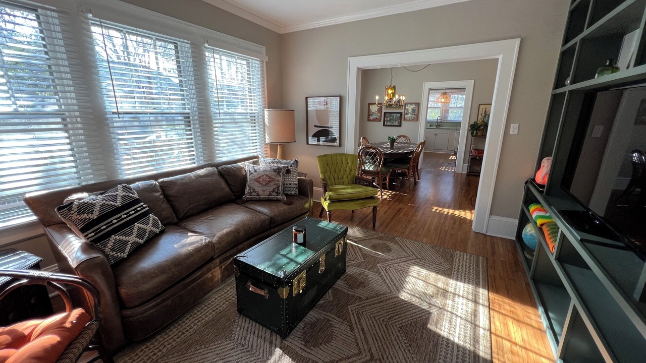 Photo of Livingroom in Plaza Midwood