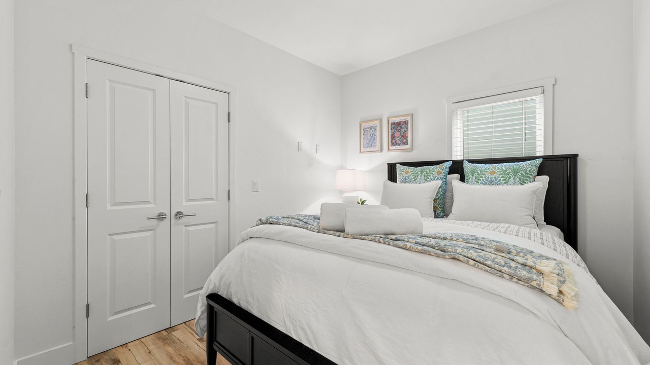 Photo of Bedroom in Downtown Sacramento