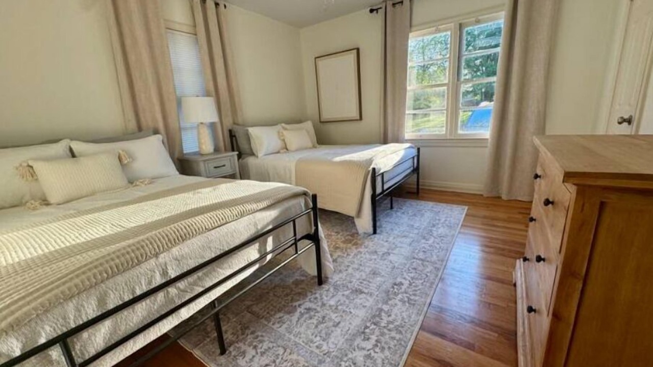 Photo of Bedroom in Tuscaloosa