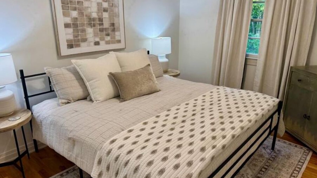 Photo of Bedroom in Tuscaloosa