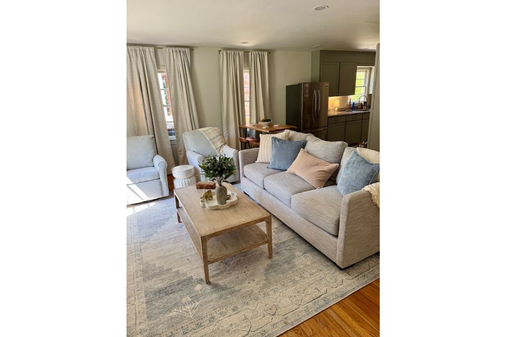 Photo of Livingroom in Tuscaloosa