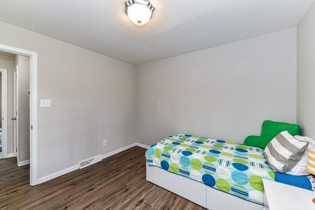 Photo of Bedroom in Unionville
