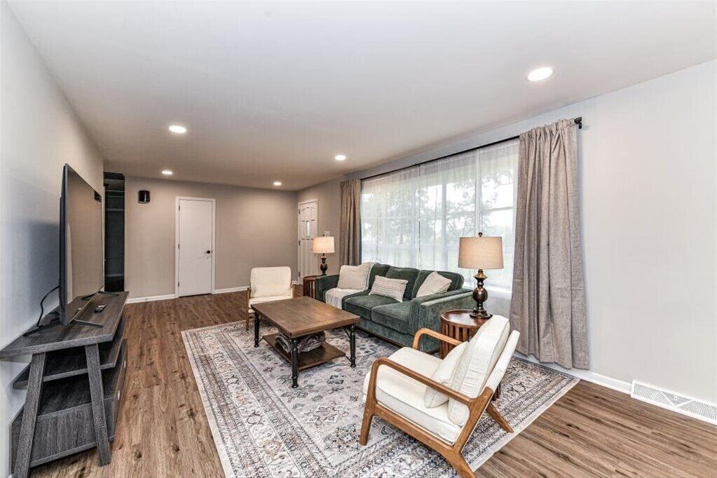 Photo of Livingroom in Unionville