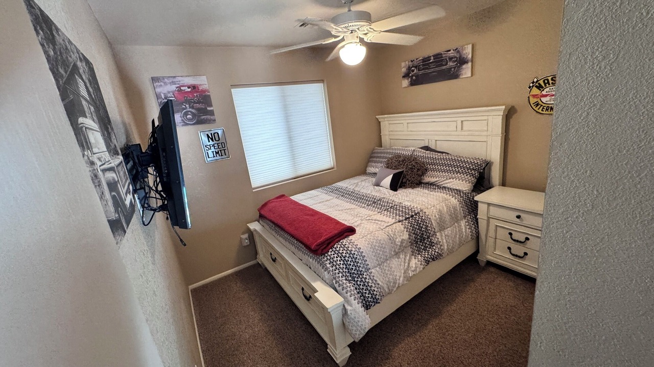 Photo of Bedroom in Cienega Springs