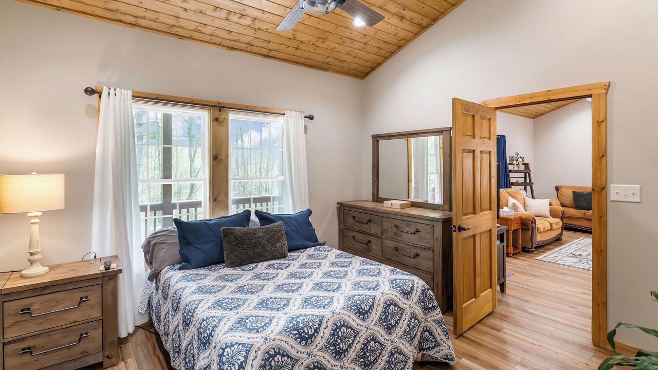 Photo of Bedroom in Moravian Falls