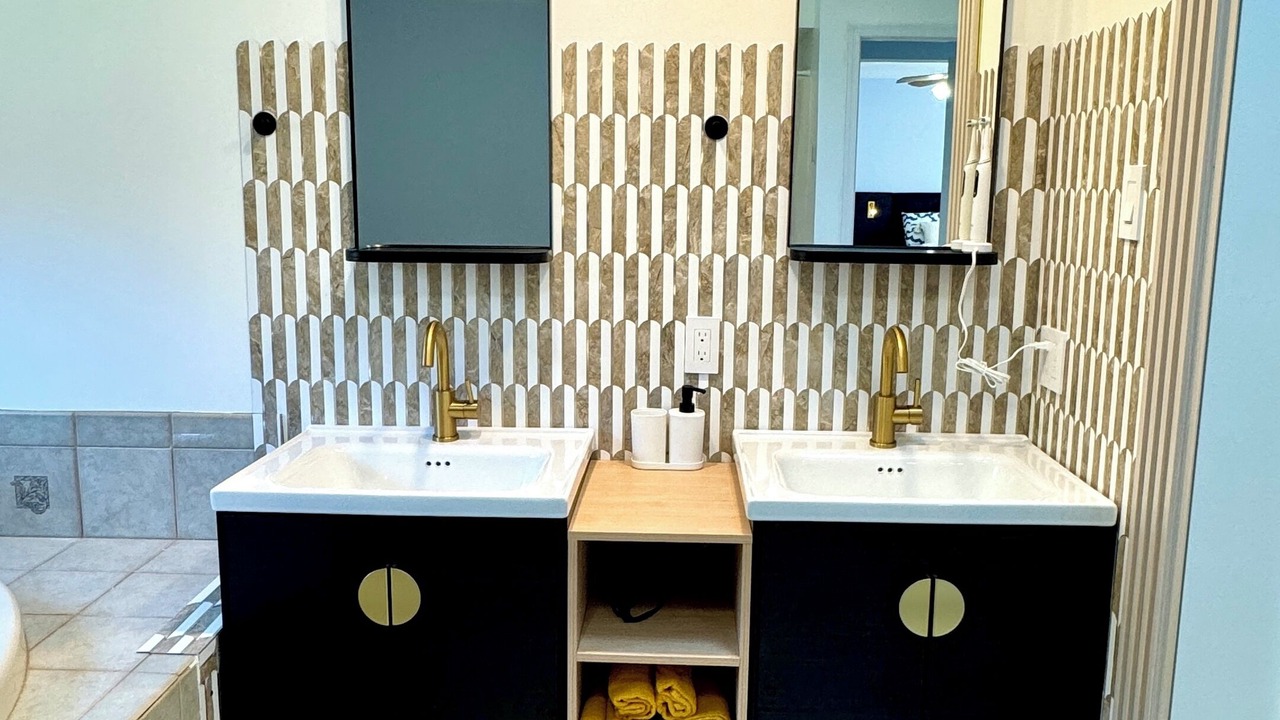 Photo of Bathroom in Cuddebackville