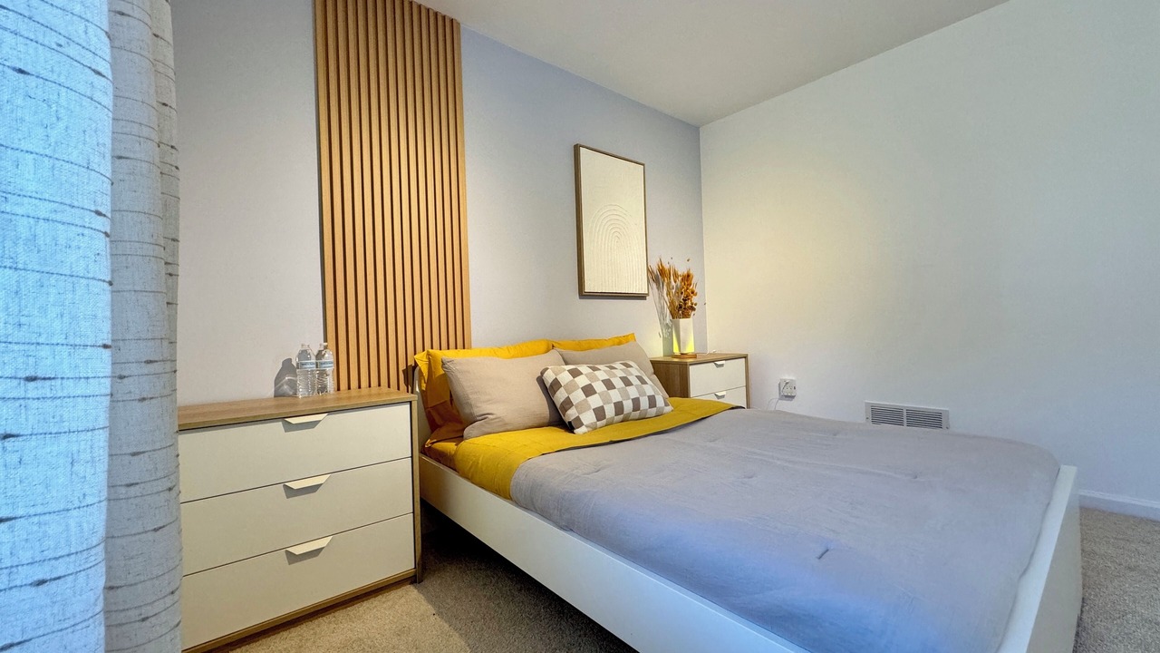 Photo of Bedroom in Cuddebackville