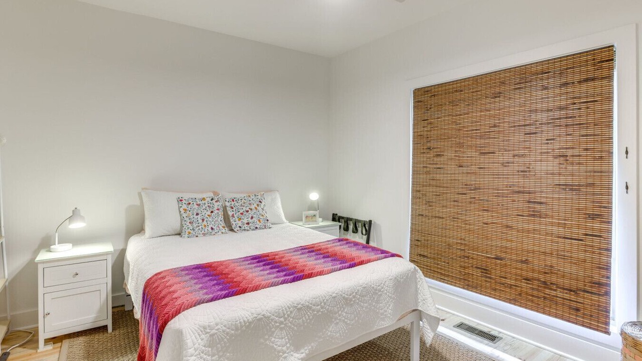 Photo of Bedroom in Little Kowaliga