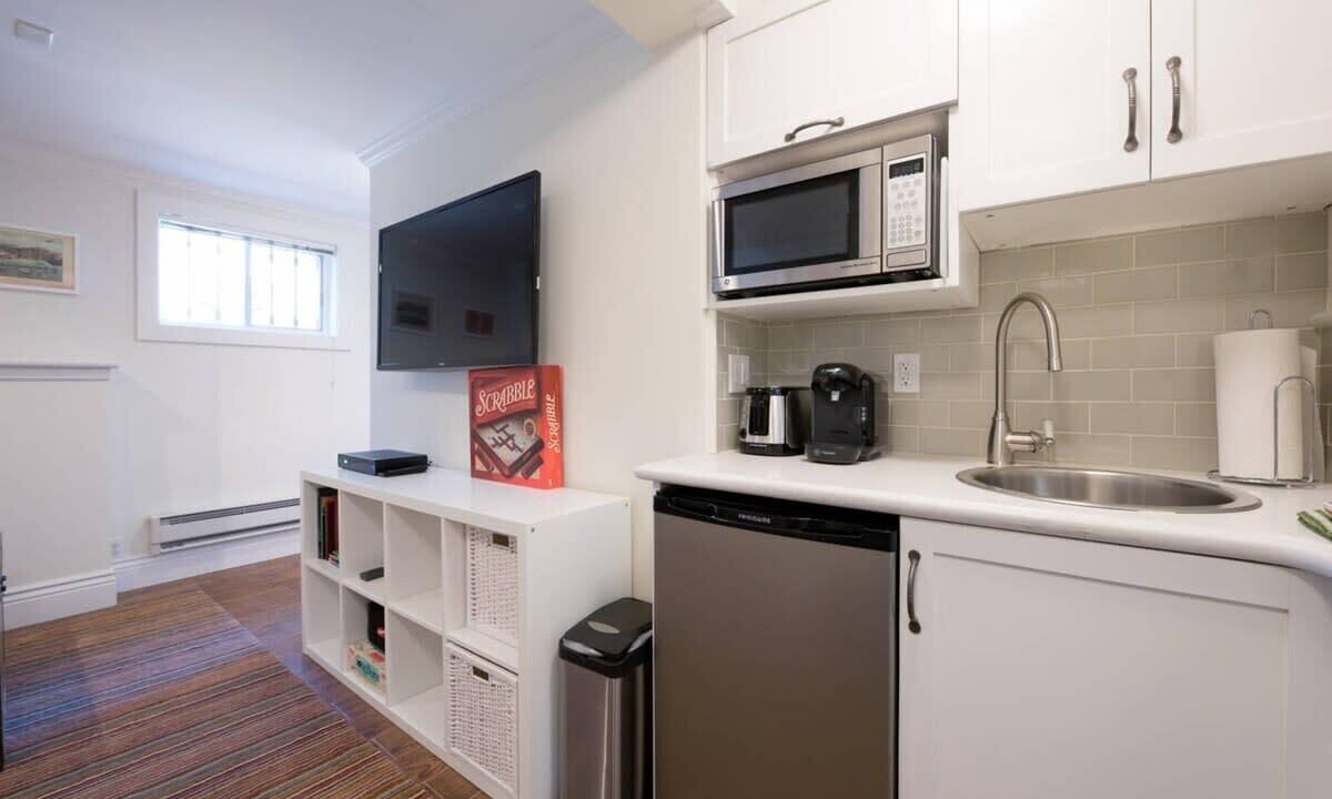 Photo of Bedroom in Castro District