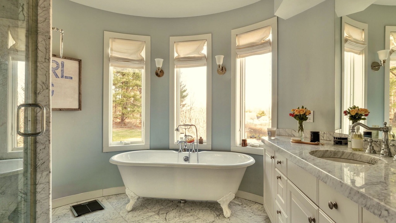 Photo of Bathroom in Bantam
