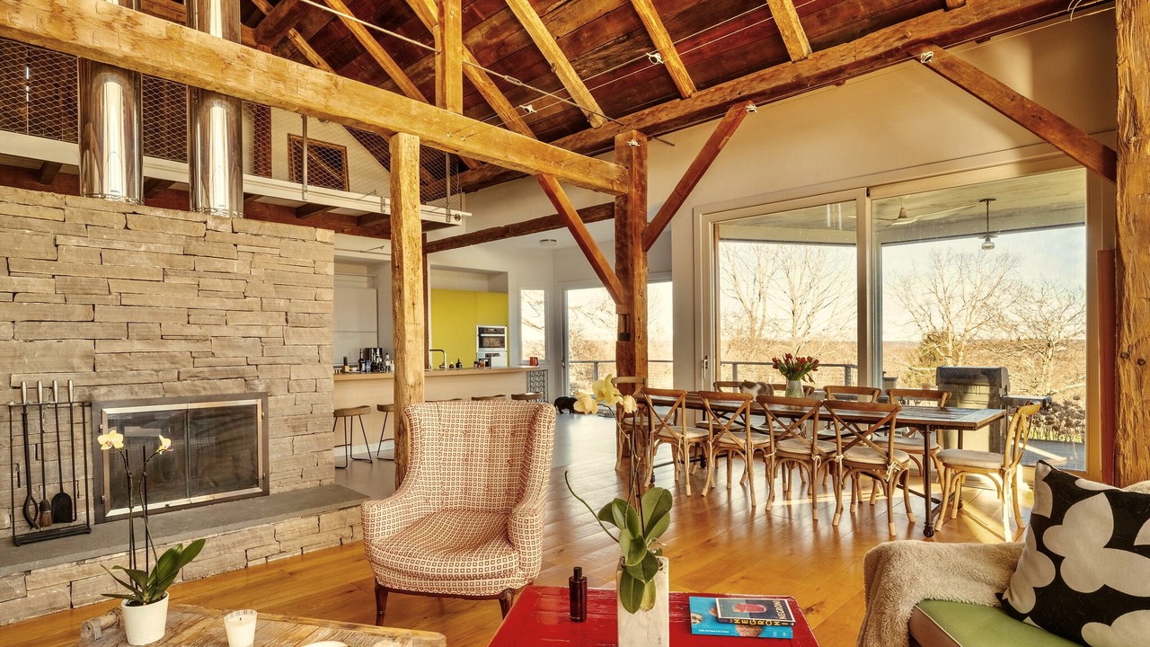 Photo of Livingroom in Bantam