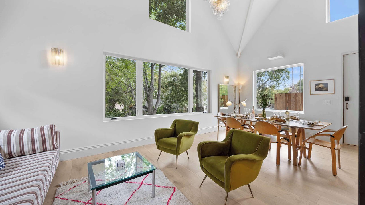 Photo of Livingroom in Sunset Junction