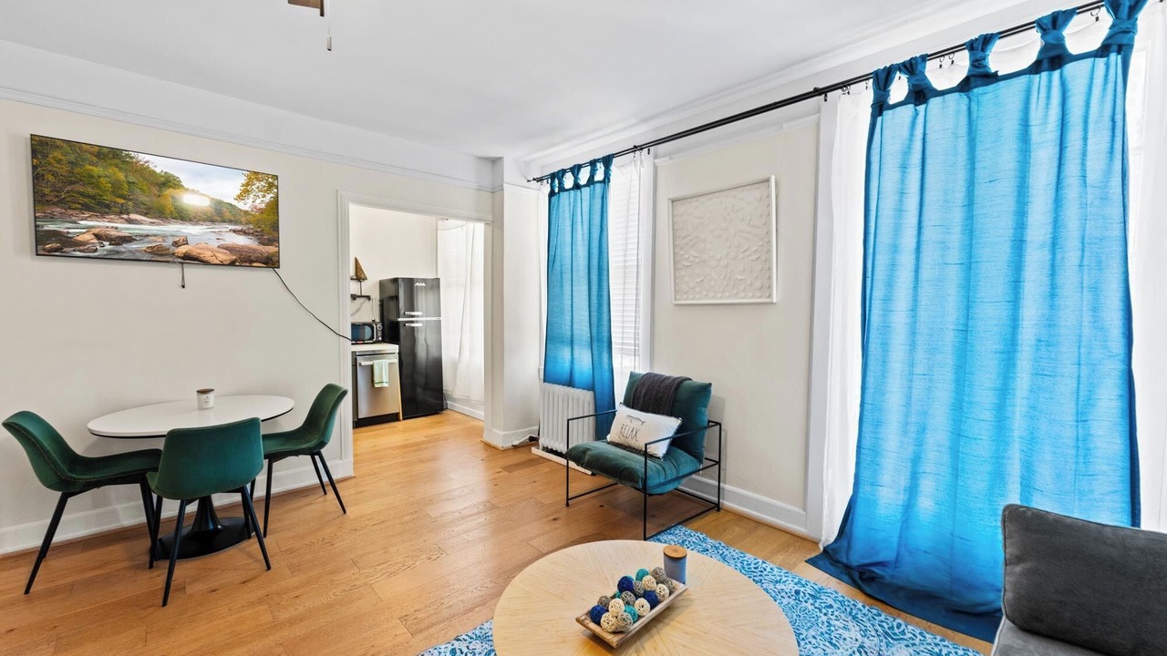 Photo of Livingroom in Waterfront
