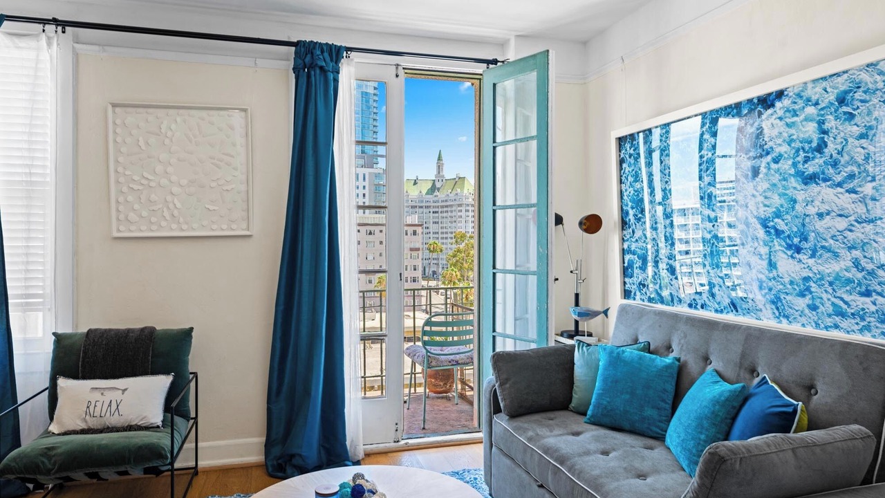 Photo of Livingroom in Waterfront