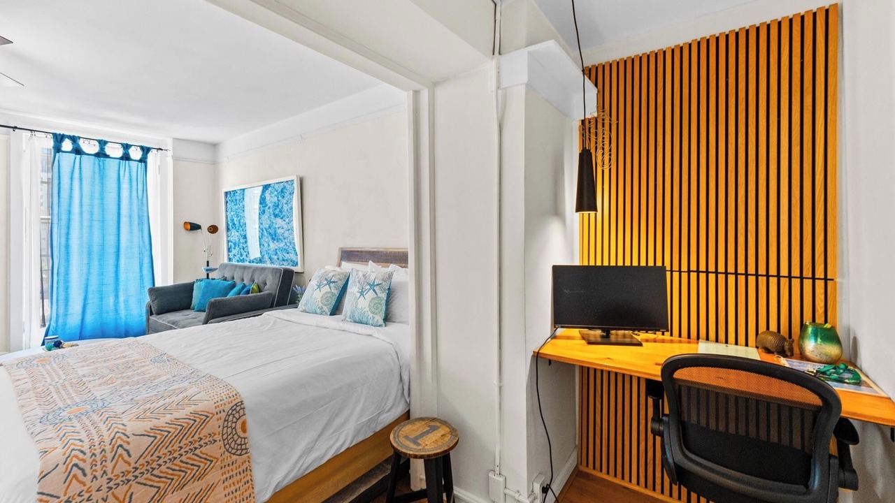 Photo of Bedroom in Waterfront