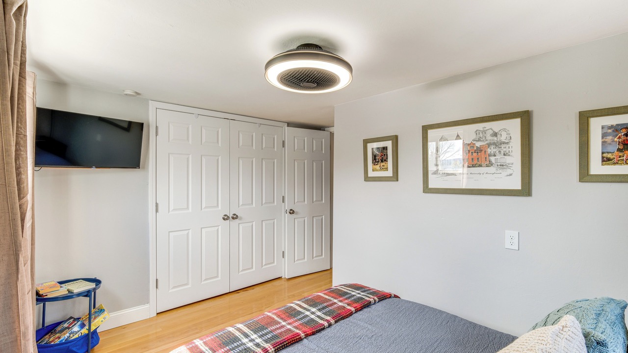 Photo of Bedroom in Edinboro