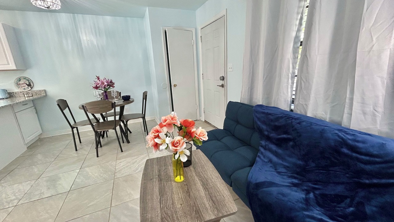 Photo of Livingroom in Florida Panhandle