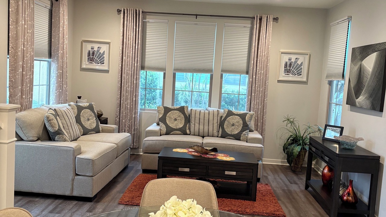 Photo of Livingroom in Portola Springs