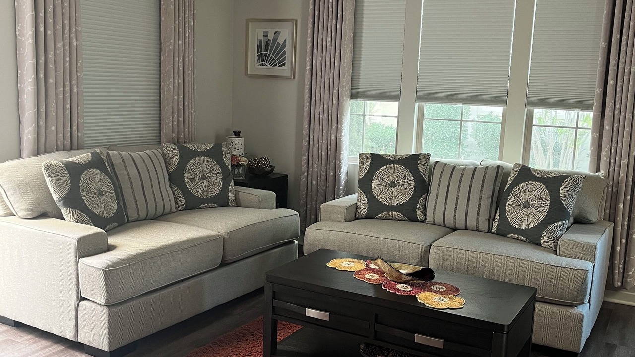 Photo of Livingroom in Portola Springs
