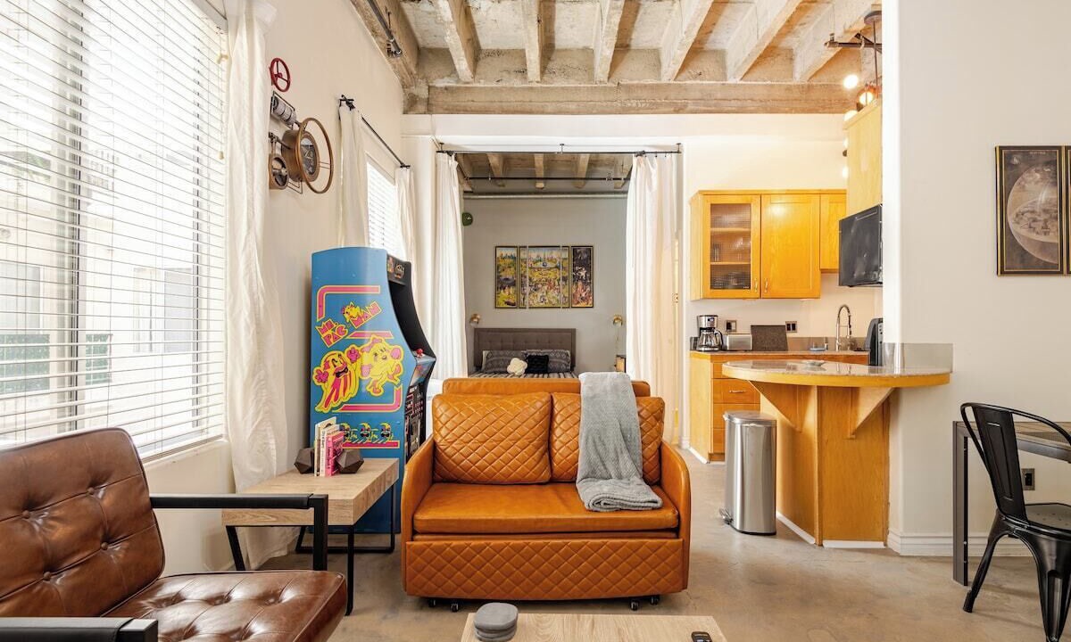 Photo of Livingroom in Historic Core