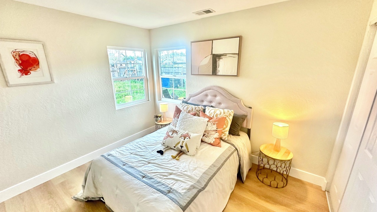 Photo of Bedroom in San Tomas