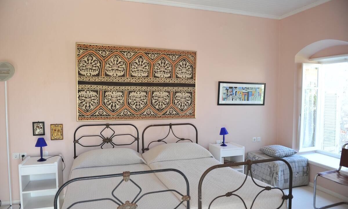 Photo of Bedroom in Hydra