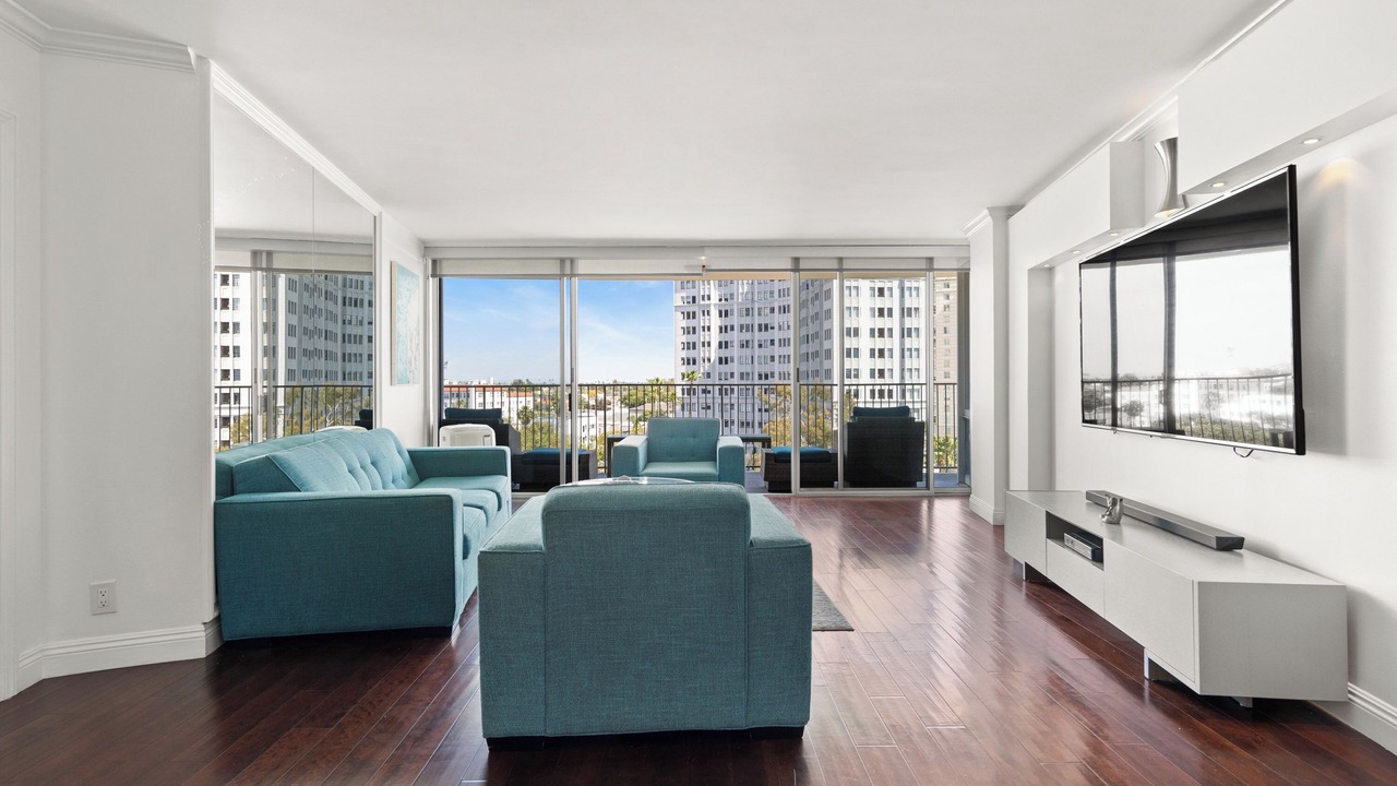 Photo of Livingroom in Waterfront