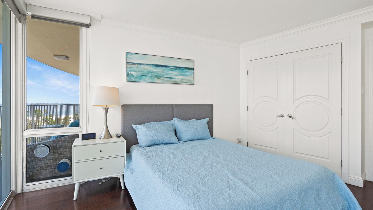 Photo of Bedroom in Waterfront