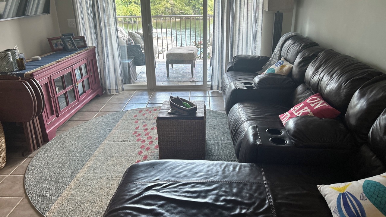 Photo of Livingroom in Alexander City