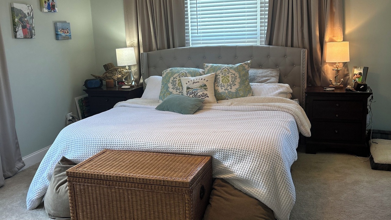 Photo of Bedroom in Alexander City