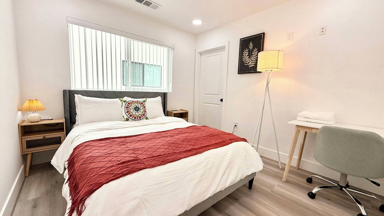 Photo of Bedroom in Van Nuys