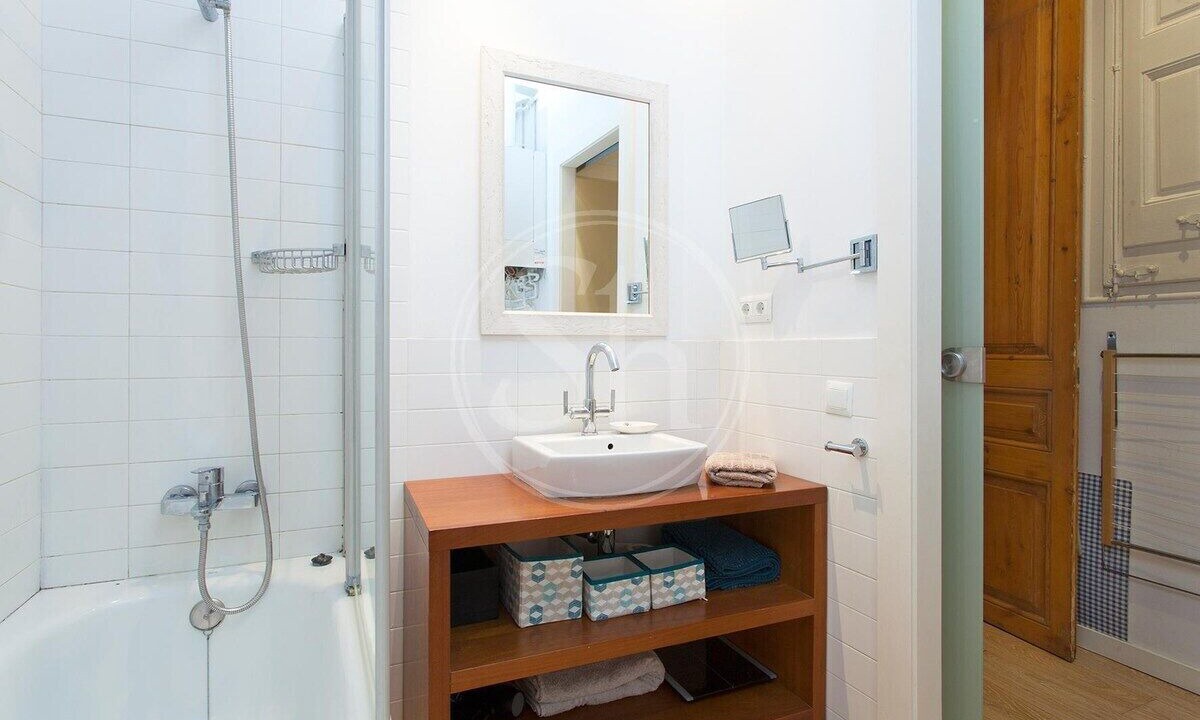 Photo of Bathroom in Poblenou