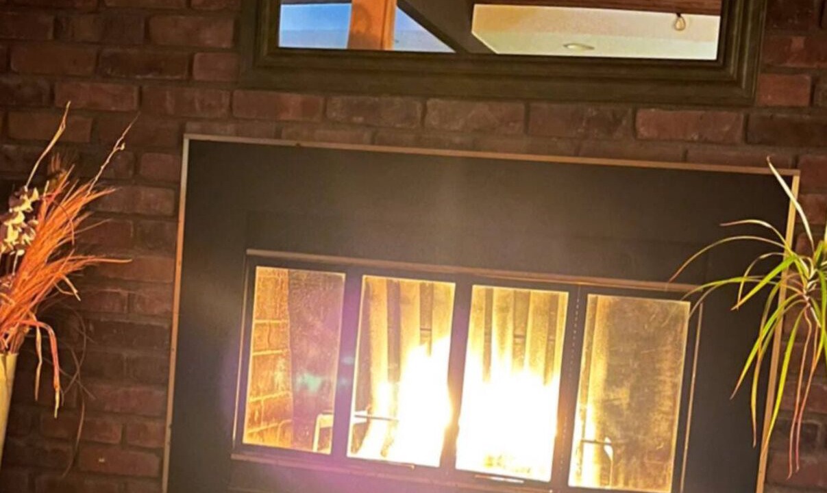 Photo of Livingroom in Middle Hope