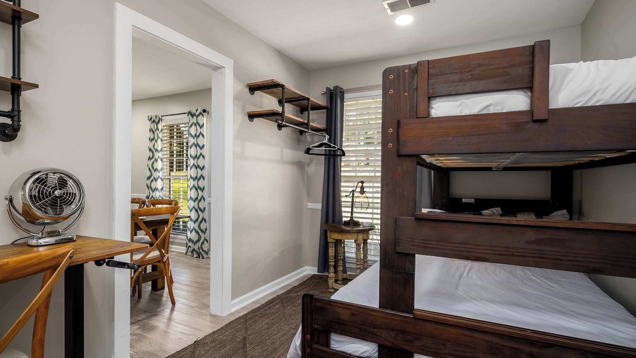 Photo of Bedroom in Northport