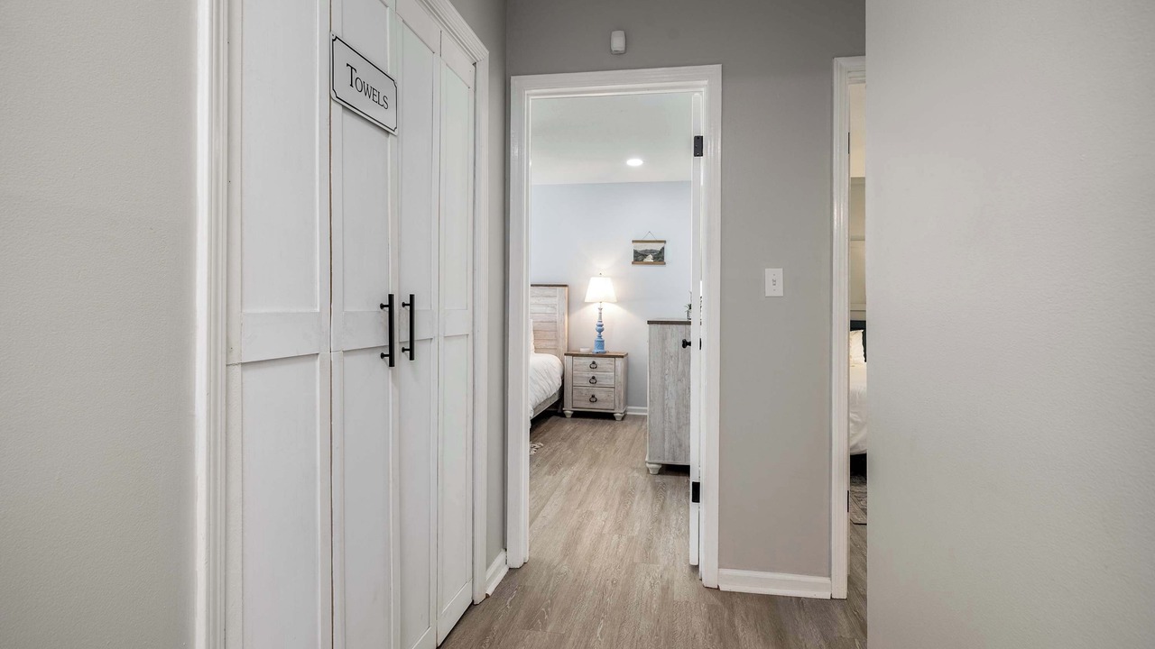 Photo of Bedroom in Northport
