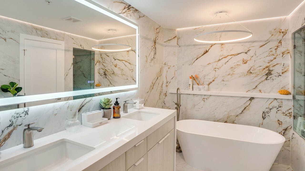 Photo of Bathroom in Airport Area