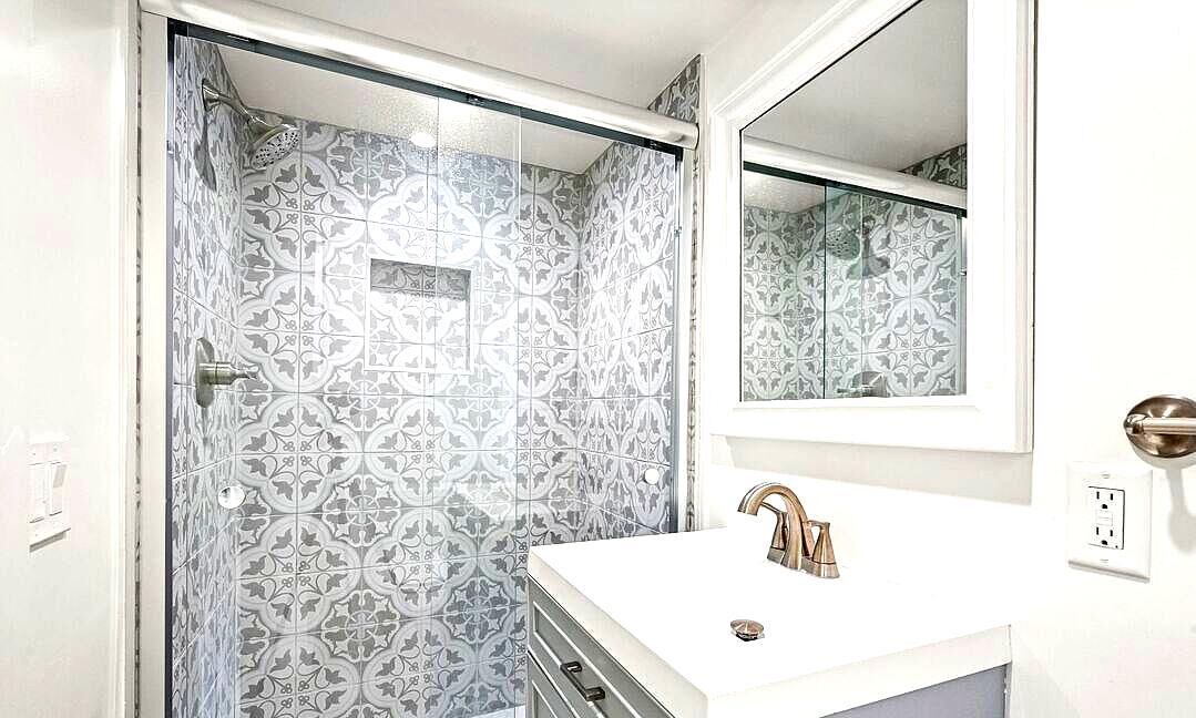 Photo of Bathroom in Fairfax District