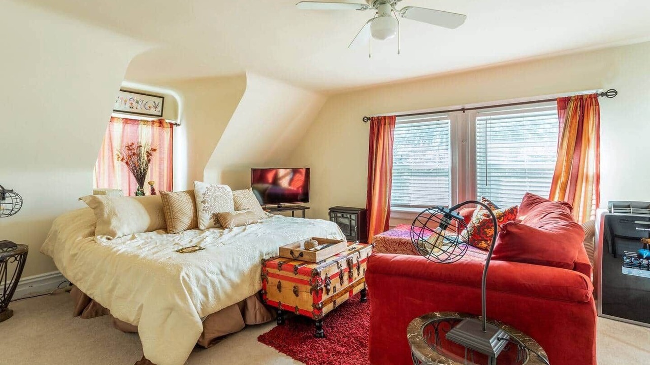 Photo of Bedroom in Montclair