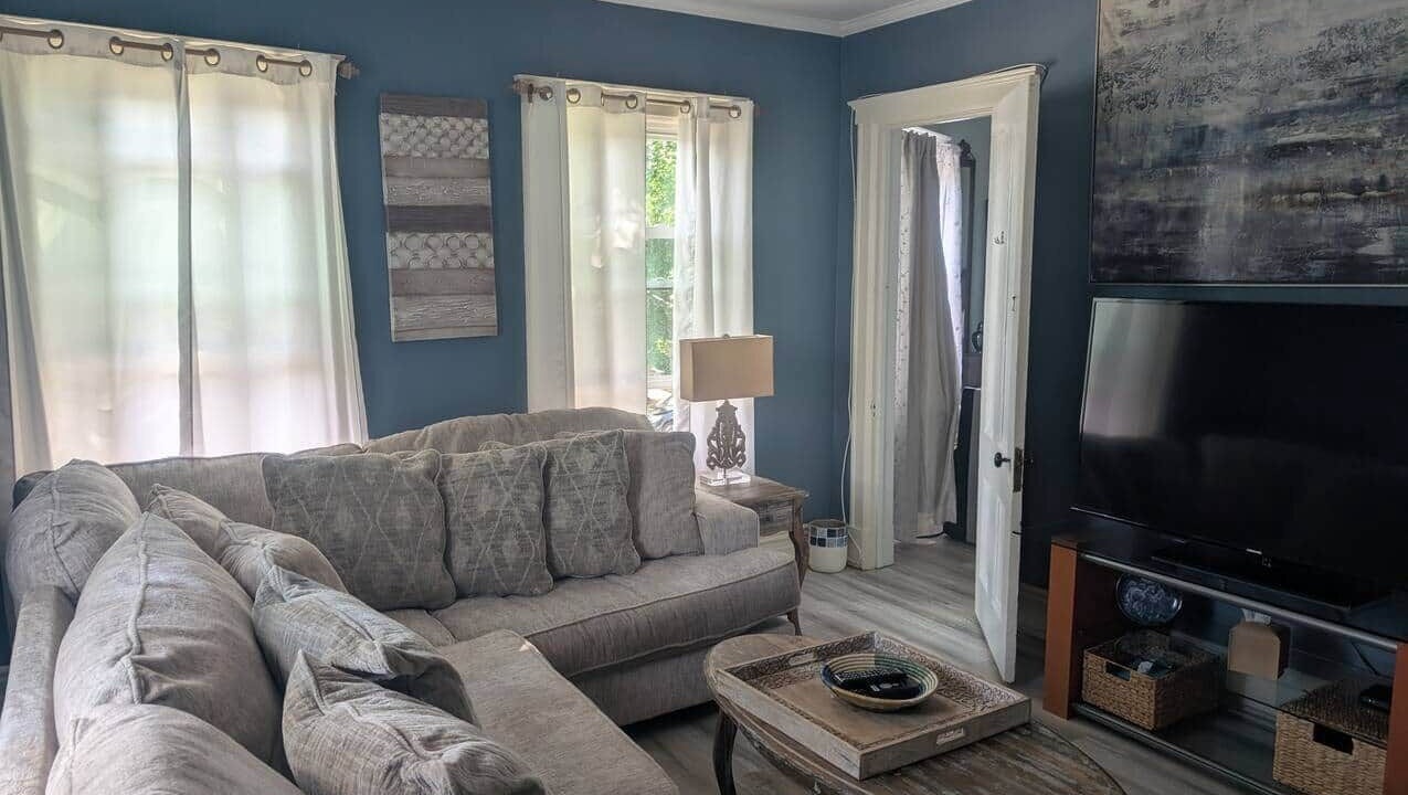 Photo of Livingroom in Montclair