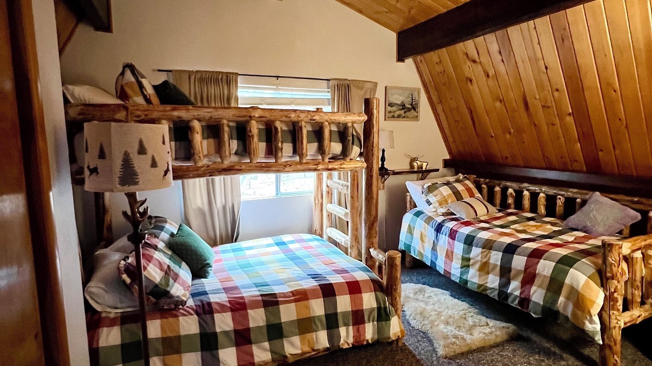 Photo of Bedroom in Big Bear City