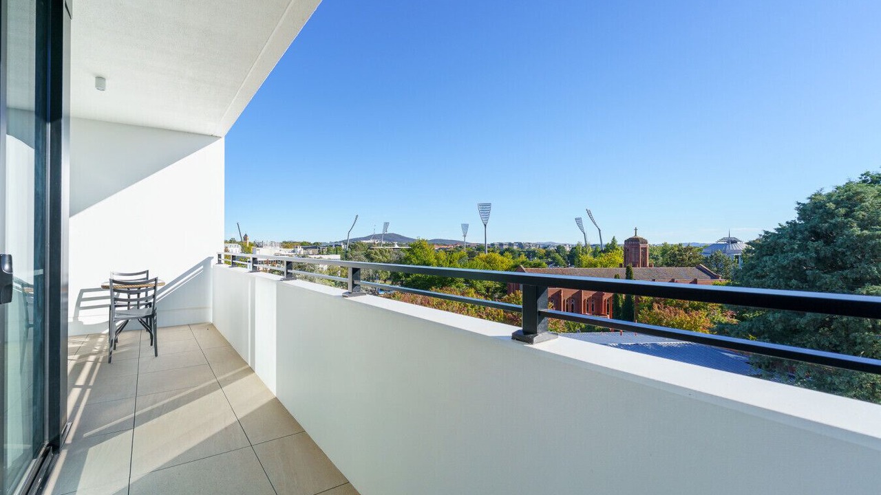 Photo of Patio Balcony in Manuka
