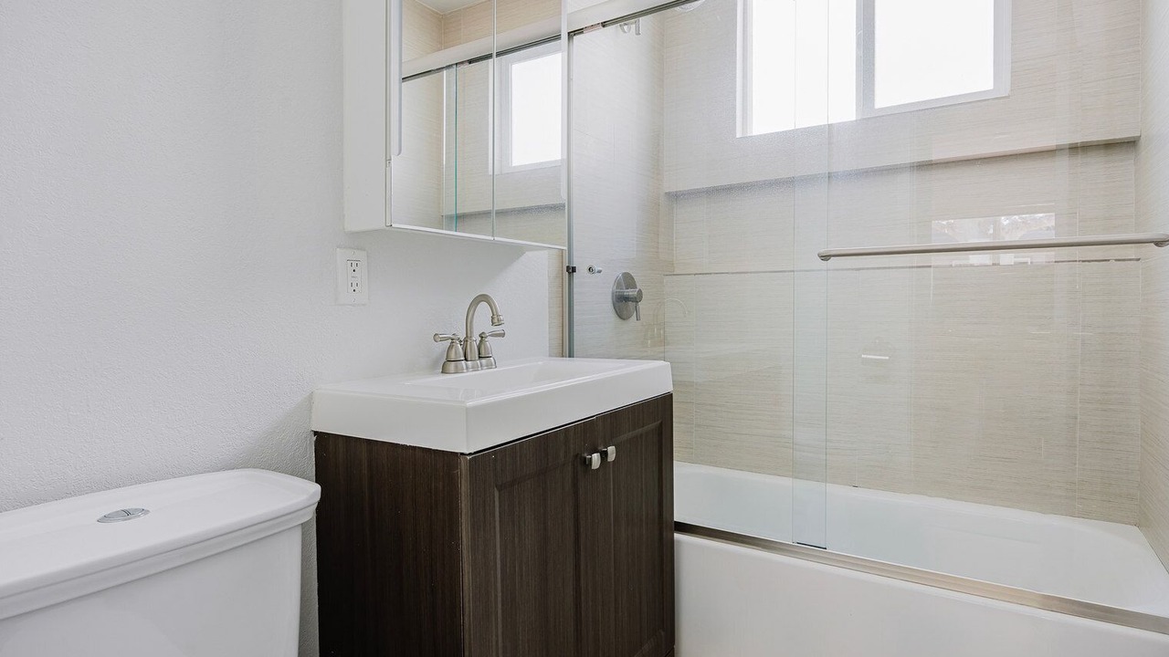Photo of Bathroom in Mar Vista