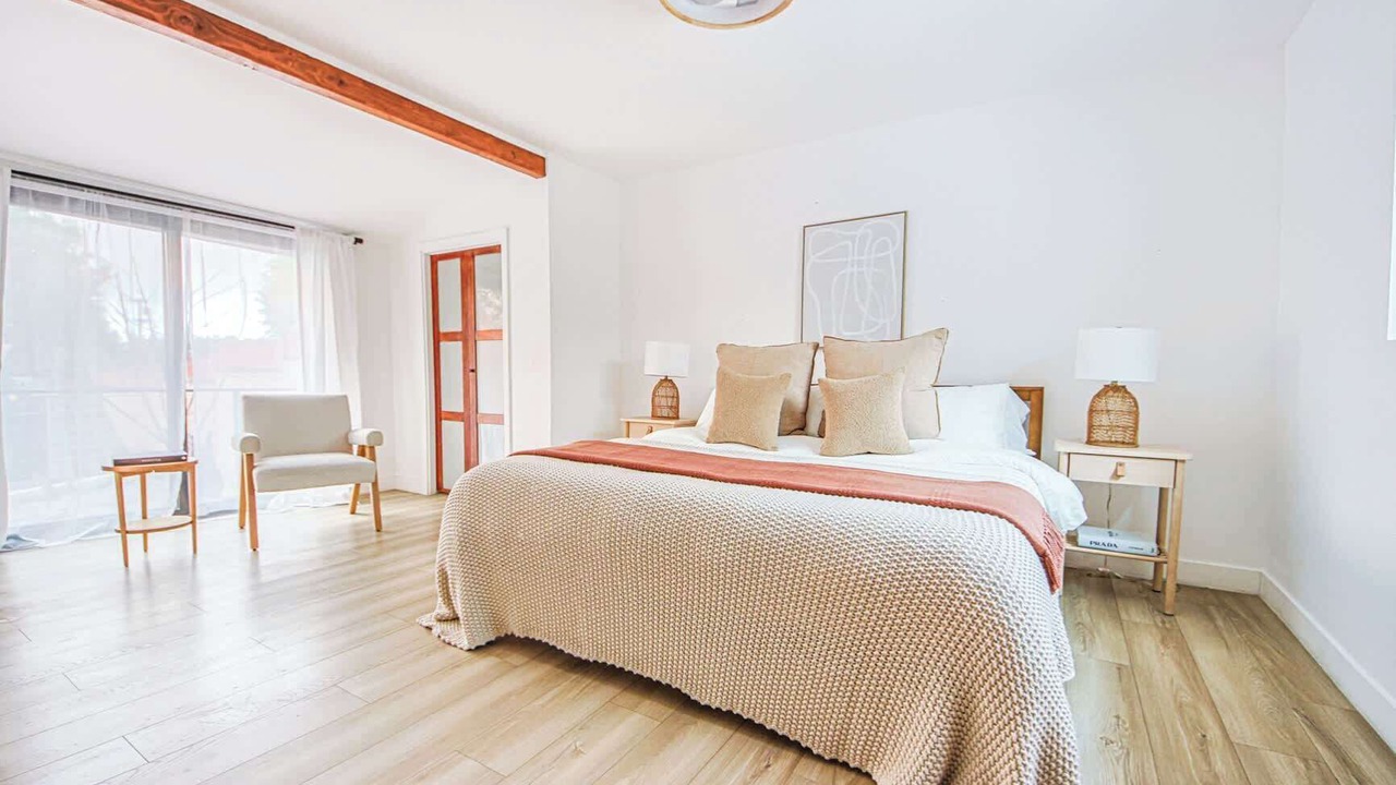 Photo of Bedroom in Silver Lake