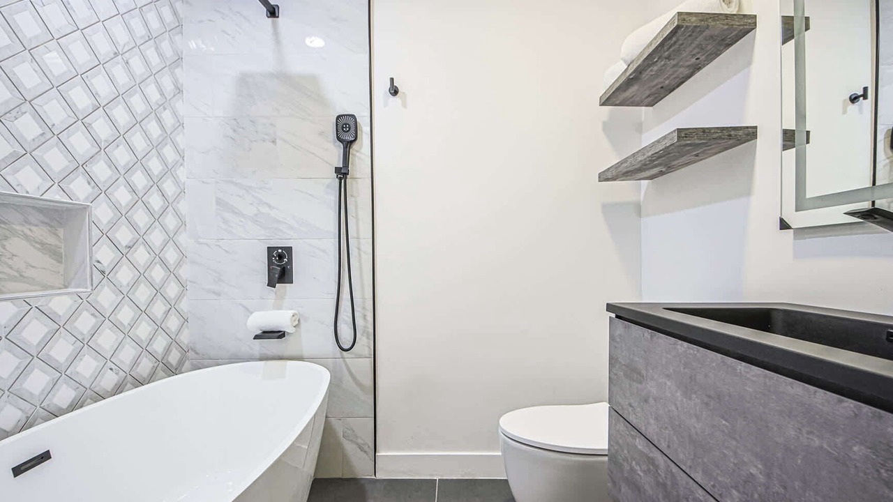 Photo of Bathroom in Silver Lake