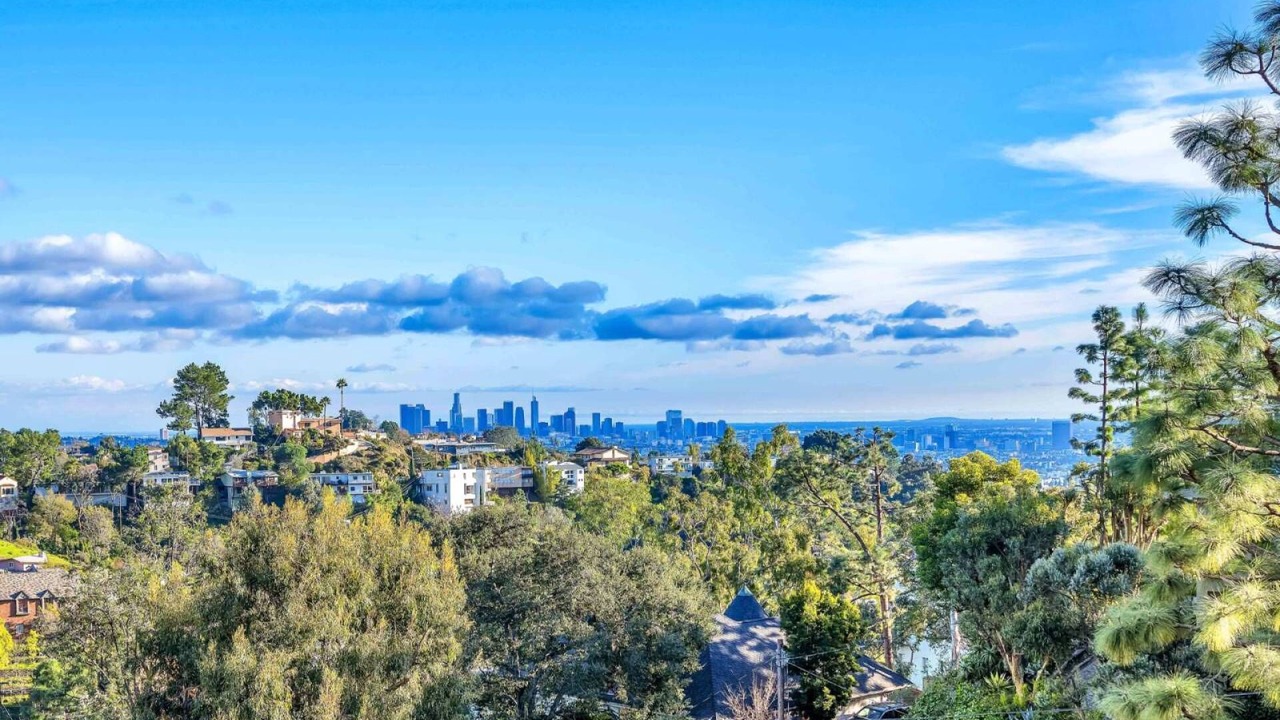 Photo of Others in Hollywoodland