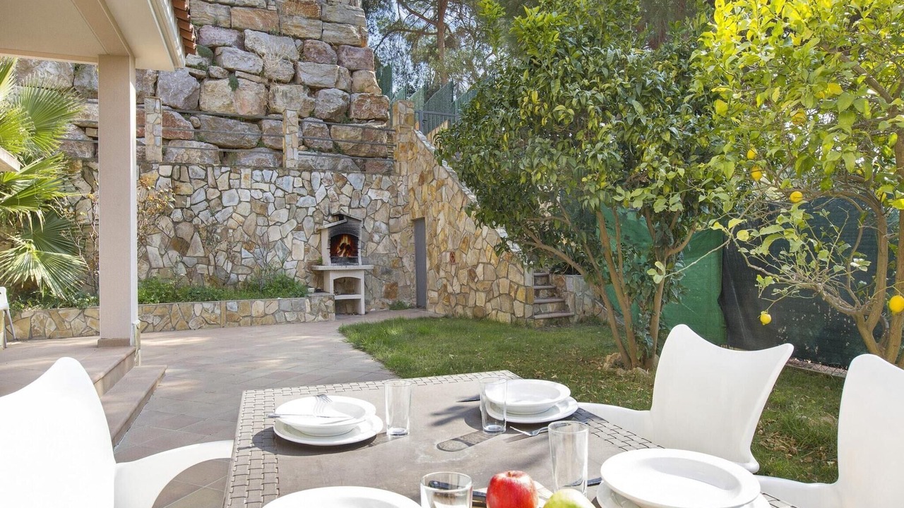 Photo of Patio Balcony in Lloret Blau