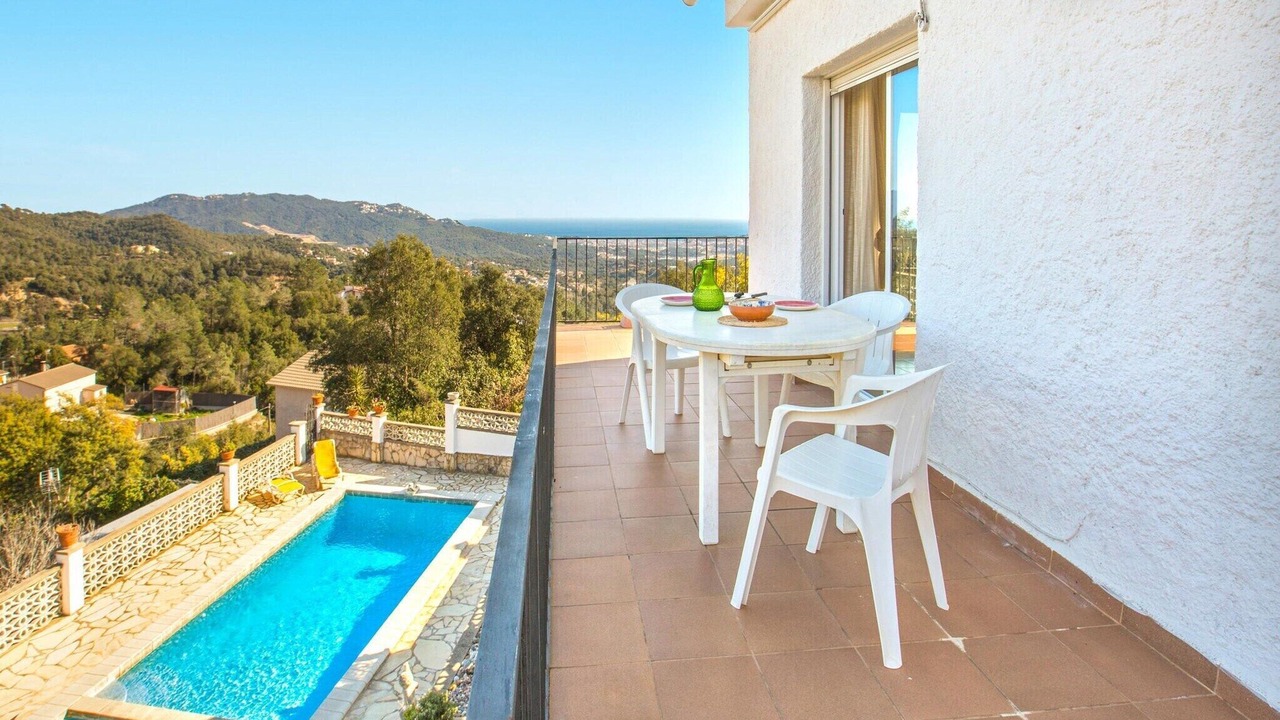 Photo of Patio Balcony in Lloret Blau
