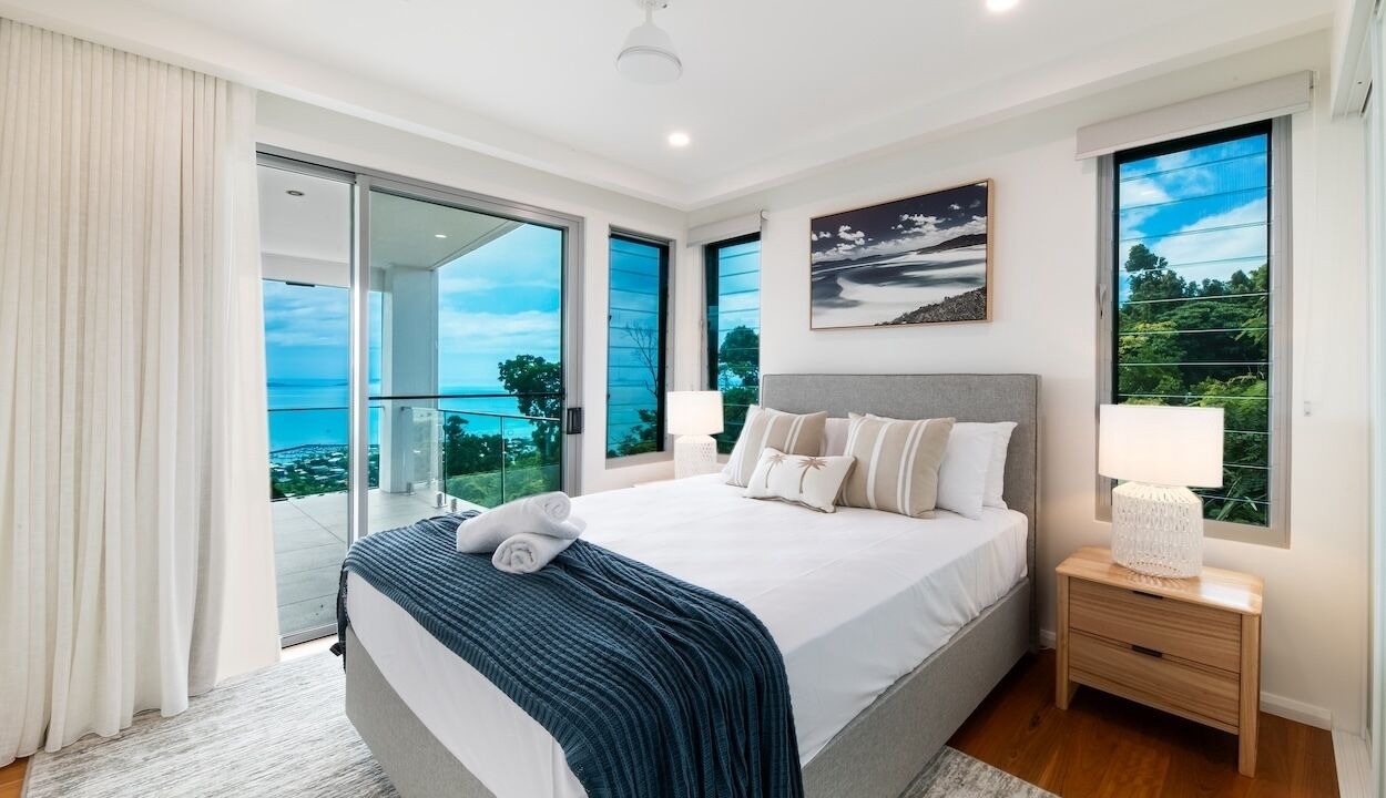 Photo of Bedroom in Airlie Beach