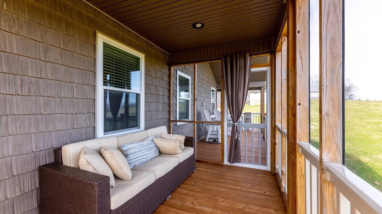 Photo of Outdoor in Barren Springs